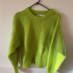 Zara Women's Bright Green Crew Neck Sweater